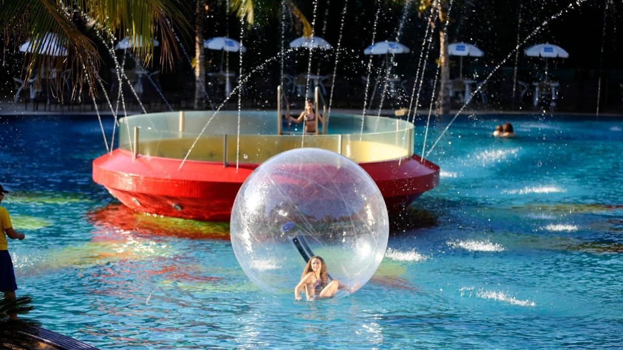 Recanto Cataratas - Thermas, Resort E Convention Foz do Iguaçu Exterior foto A water ball
